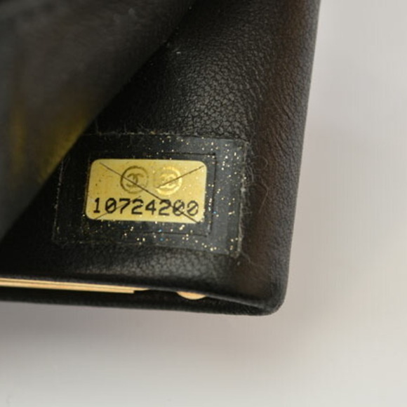 CHANEL Black Caviar Leather Coco Mark Wallet - Picture 16 of 16